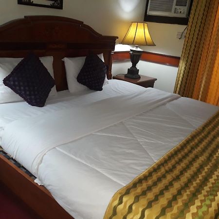 Concord International Hotel Манама Экстерьер фото