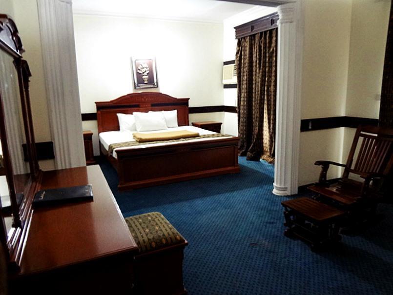 Concord International Hotel Манама Экстерьер фото