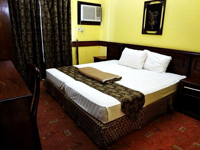Concord International Hotel Манама Экстерьер фото